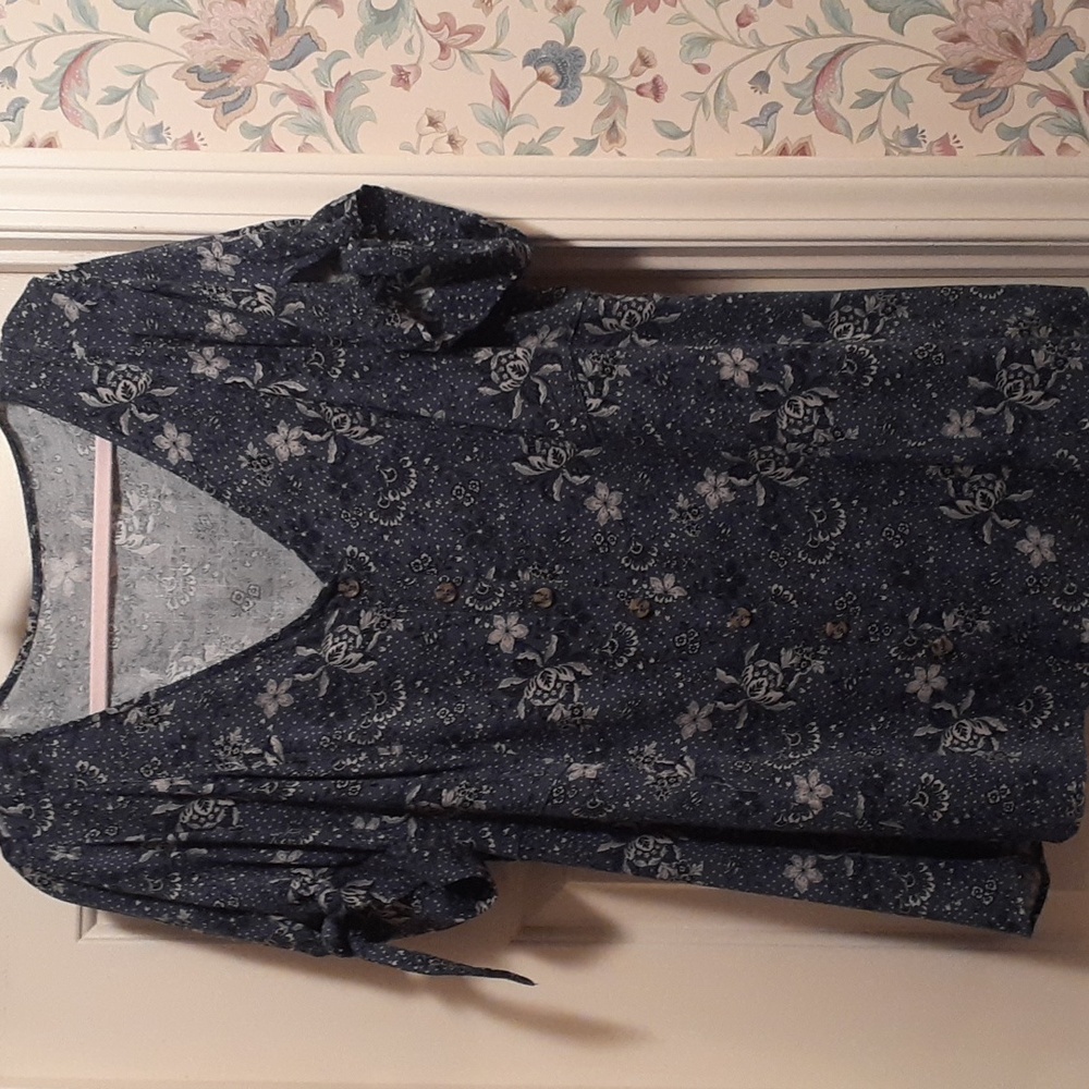 TORRID NWOT TOP